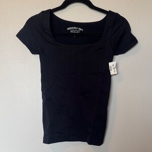 NWT Seriously Soft Aeropostale Sculpt Black Short Sleeve Tee
